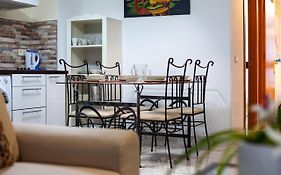 Peña 5 RooMalaga by Bossh! Apartments